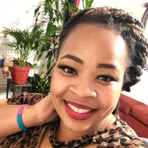 Meet your Posher, April